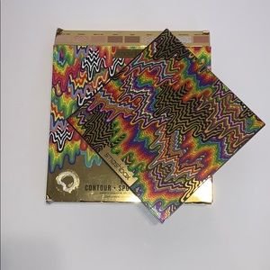 NIB/NWT SMASHBOX Holidaze Contour Palette